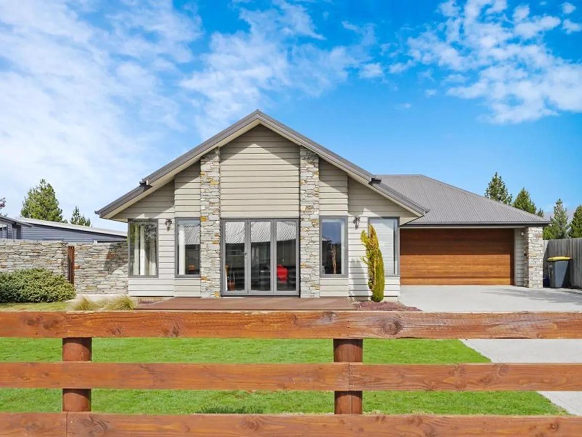 Villa Rhoboro Retreat Twizel Exterior foto